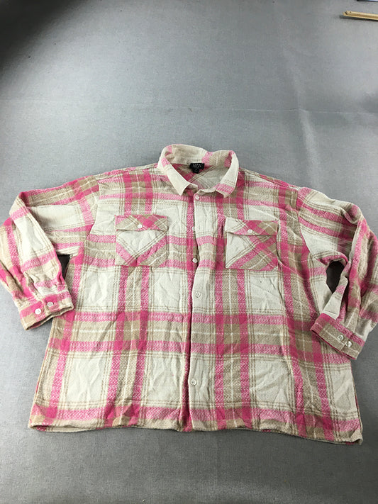 Boohoo Man Flannel Shirt Size 5XL White Pink Brown Checkered Button-Up