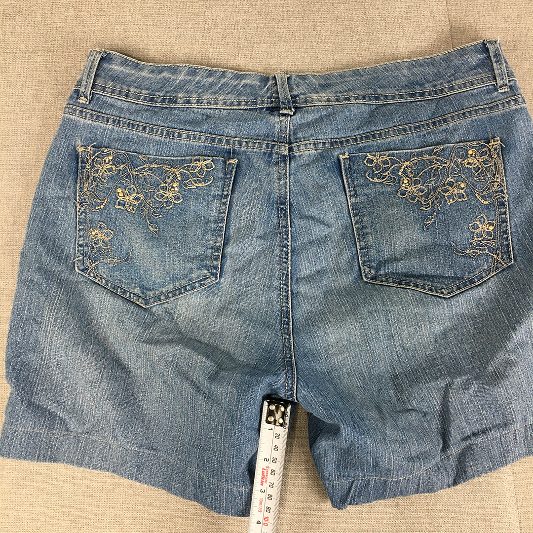 Gloria Vanderbilt Womens Denim Shorts Size 10 Blue Floral Lace Jorts