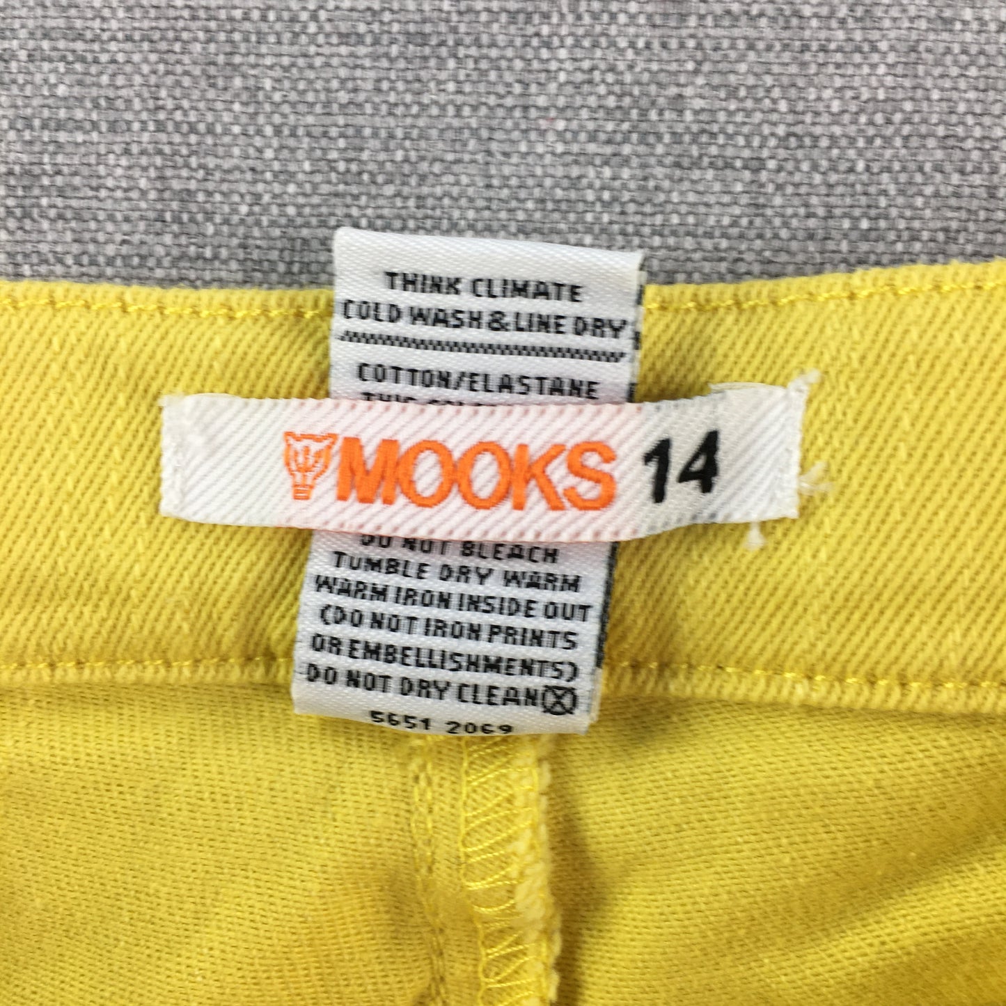 Mooks Kids Girls Shorts Size 14 Yellow Pockets