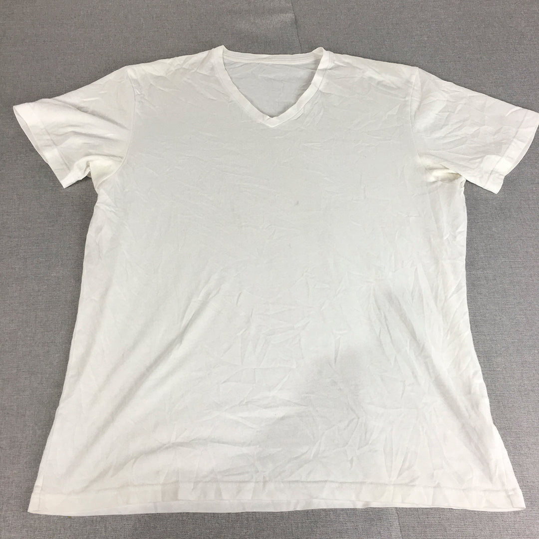 Uniqlo Mens T-Shirt Size XL White V-Neck Neck Short Sleeve Tee