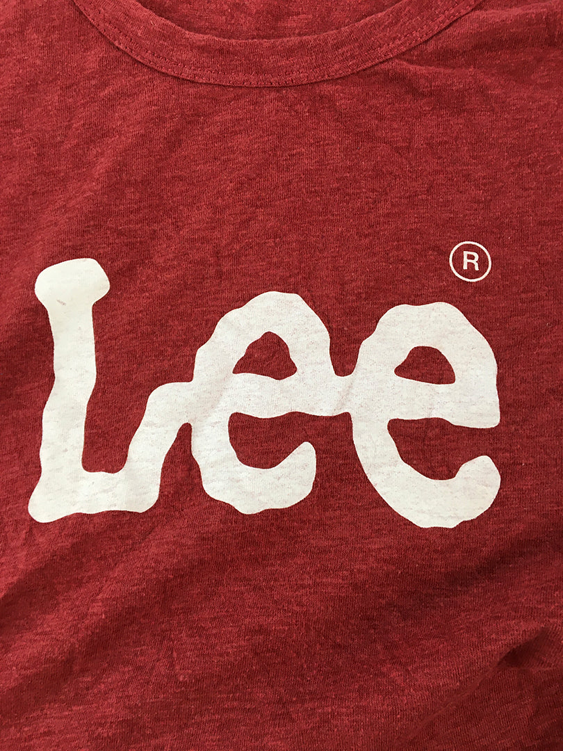 Lee Womens T-Shirt Size 8 Red Big Logo Short Sleeve Cropped Top