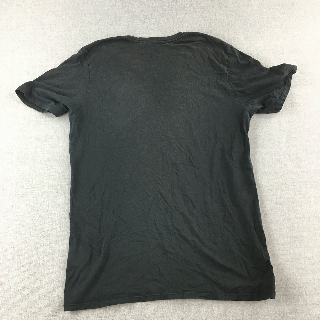 Nike Mens T-Shirt Size M Black V-Neck Short Sleeve Logo Tee