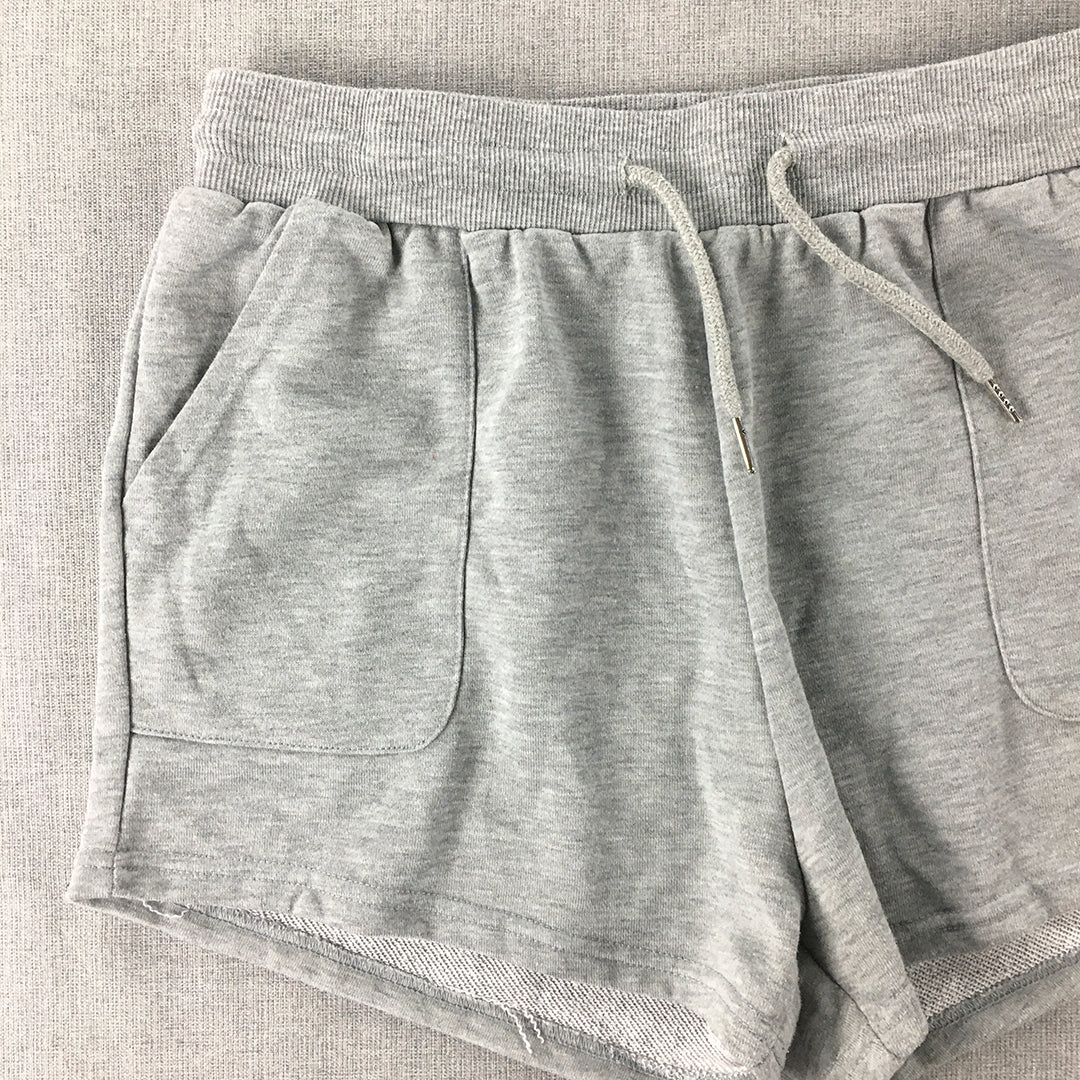 Valleygirl Womens Shorts Size L Grey Pockets Drawstring Knit