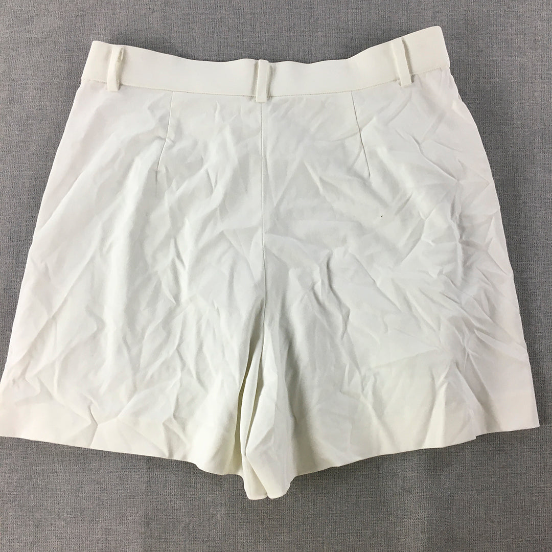 Uniqlo Womens Bermuda Shorts Size M White Pleated