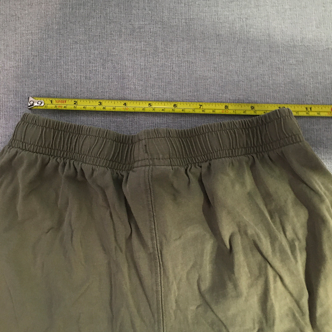 Champion Kids Boys Shorts Size 12 Khaki Green Big Logo Elastic Waist Pockets