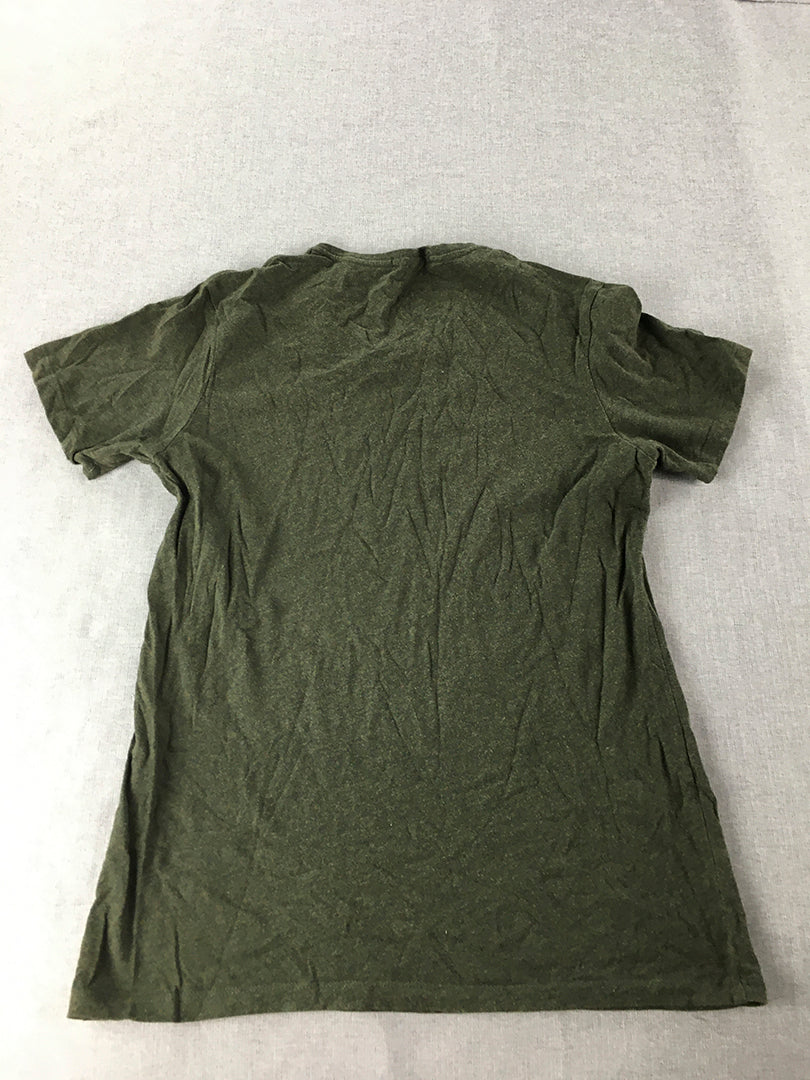 French Connection Mens T-Shirt Size XS Khaki Green V-Neck Short Sleeve Tee