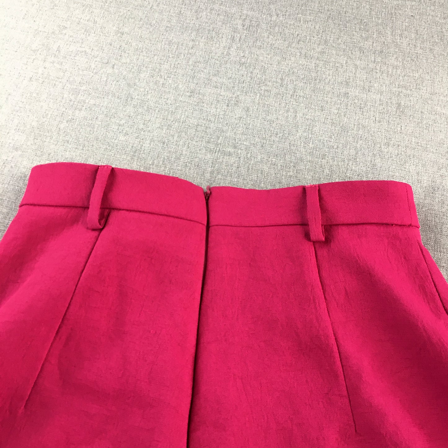 Kookai Womens Shorts Size 38 Pink Pockets Pleated