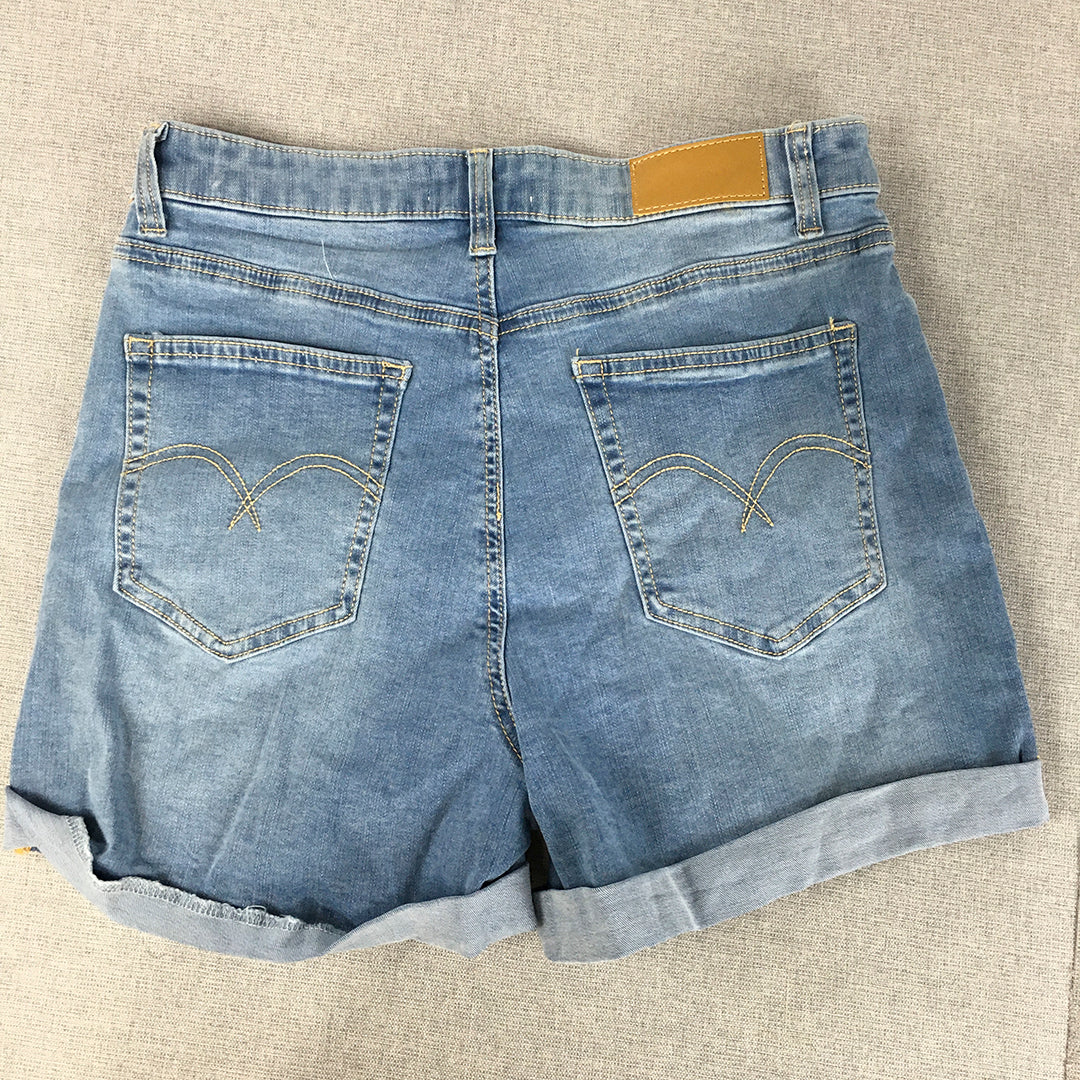 Thats So Fetch Womens Denim Shorts Size 10 Blue Pockets Bermuda