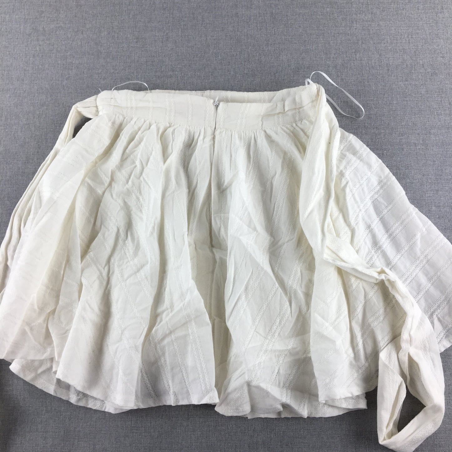 Showpo Womens Mini Skirt Size 8 White Belted