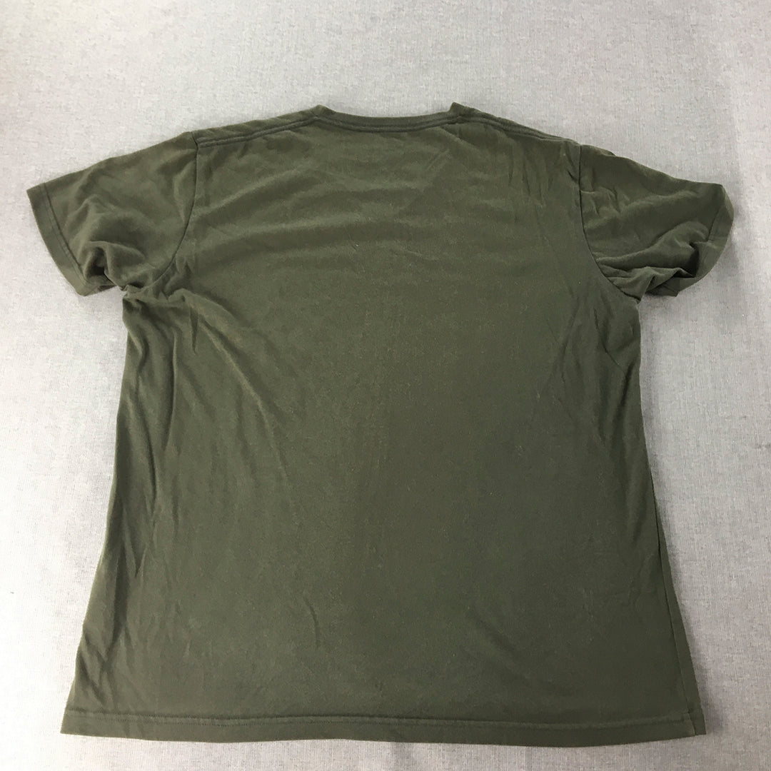 Uniqlo Mens T-Shirt Size XL Khaki Green Short Sleeve V-Neck Tee