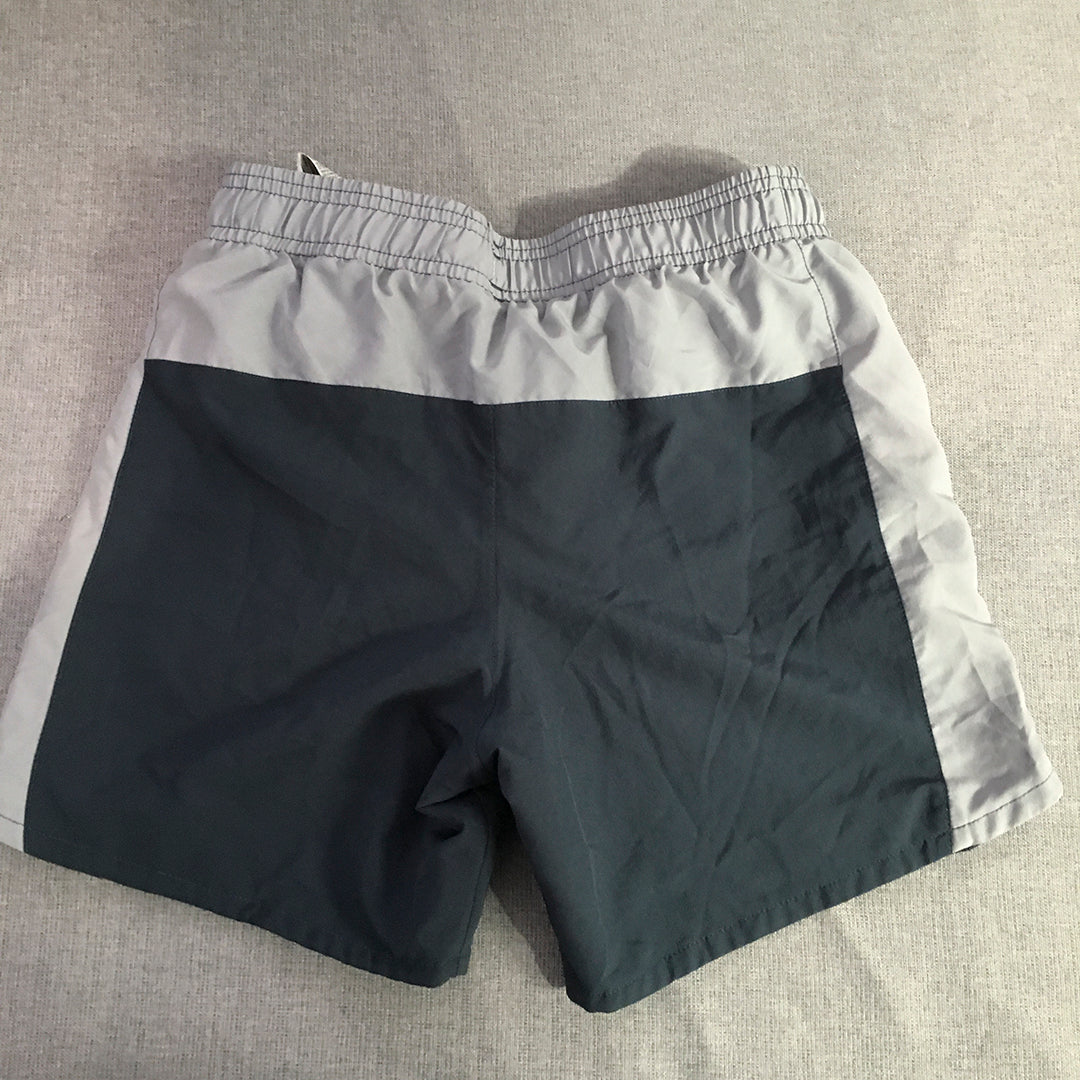 Under Armour Kids Boys Shorts Youth Size M Grey Logo Pockets Athletic