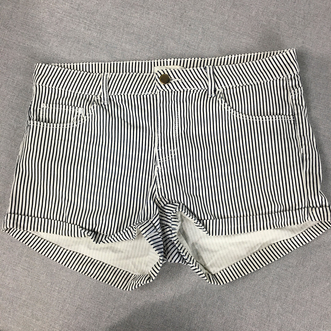 H&M Womens Bermuda Shorts Size 8 Blue White Striped Pockets