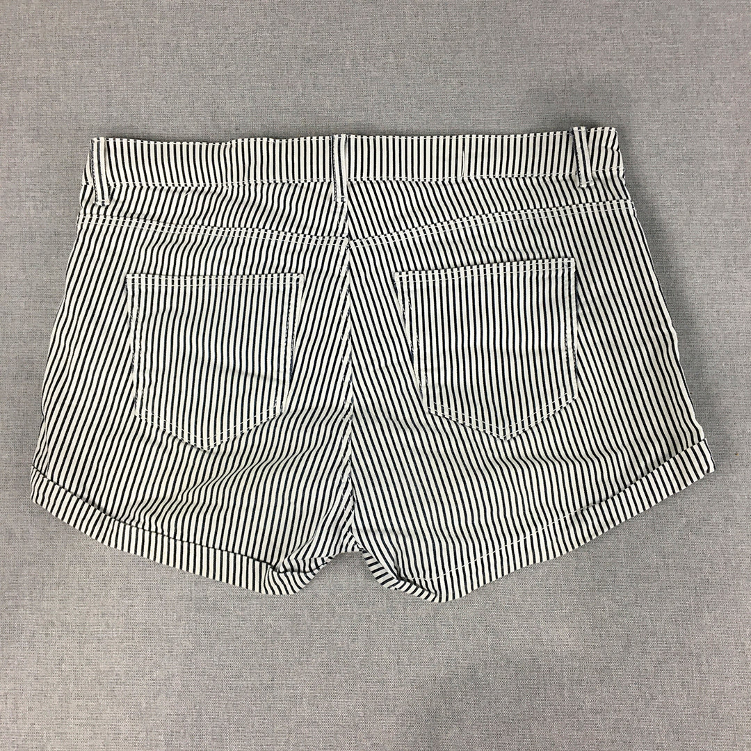 H&M Womens Bermuda Shorts Size 8 Blue White Striped Pockets