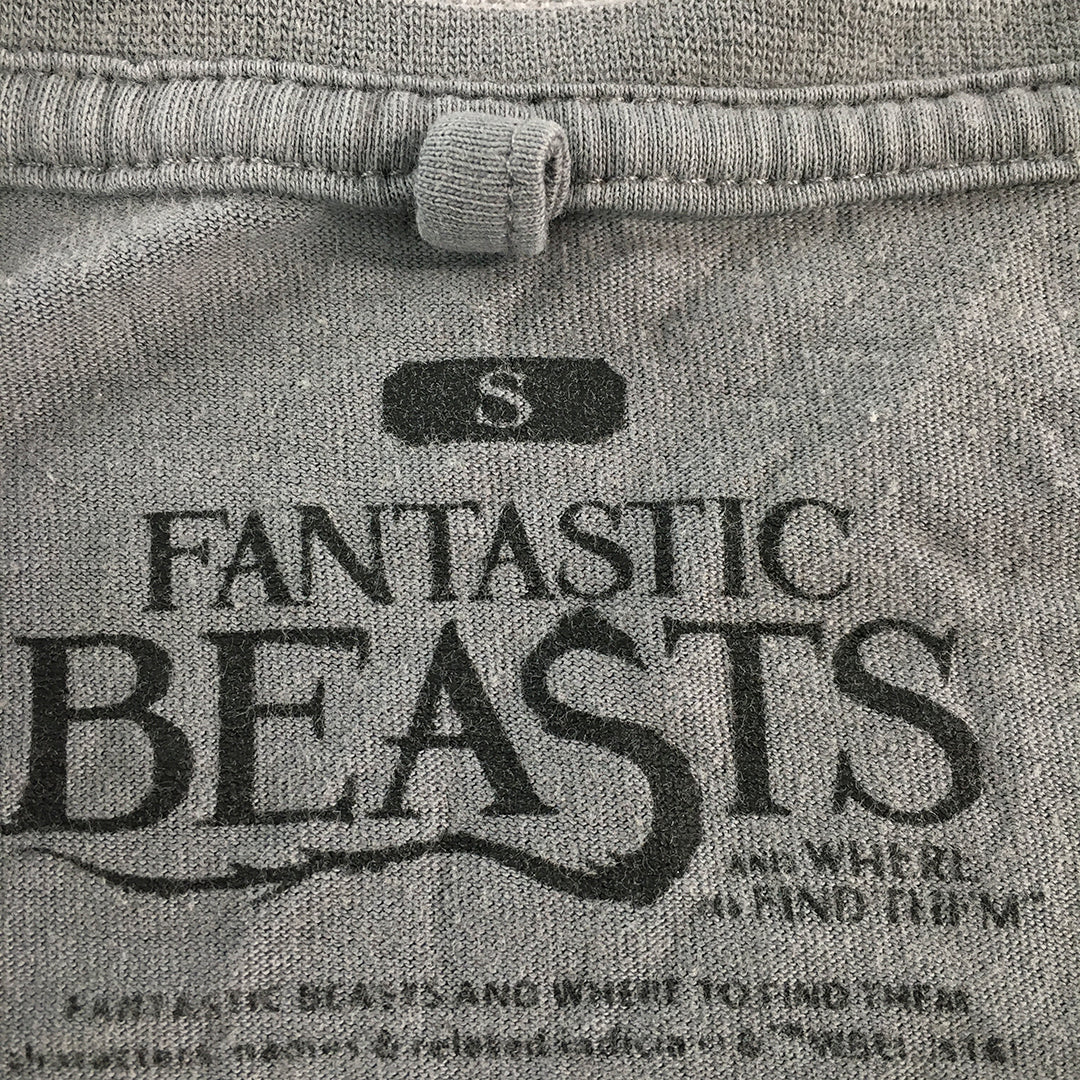 Fantastic Beasts And Where To Find Them T-Shirt Adult Size S Grey Harry Potter