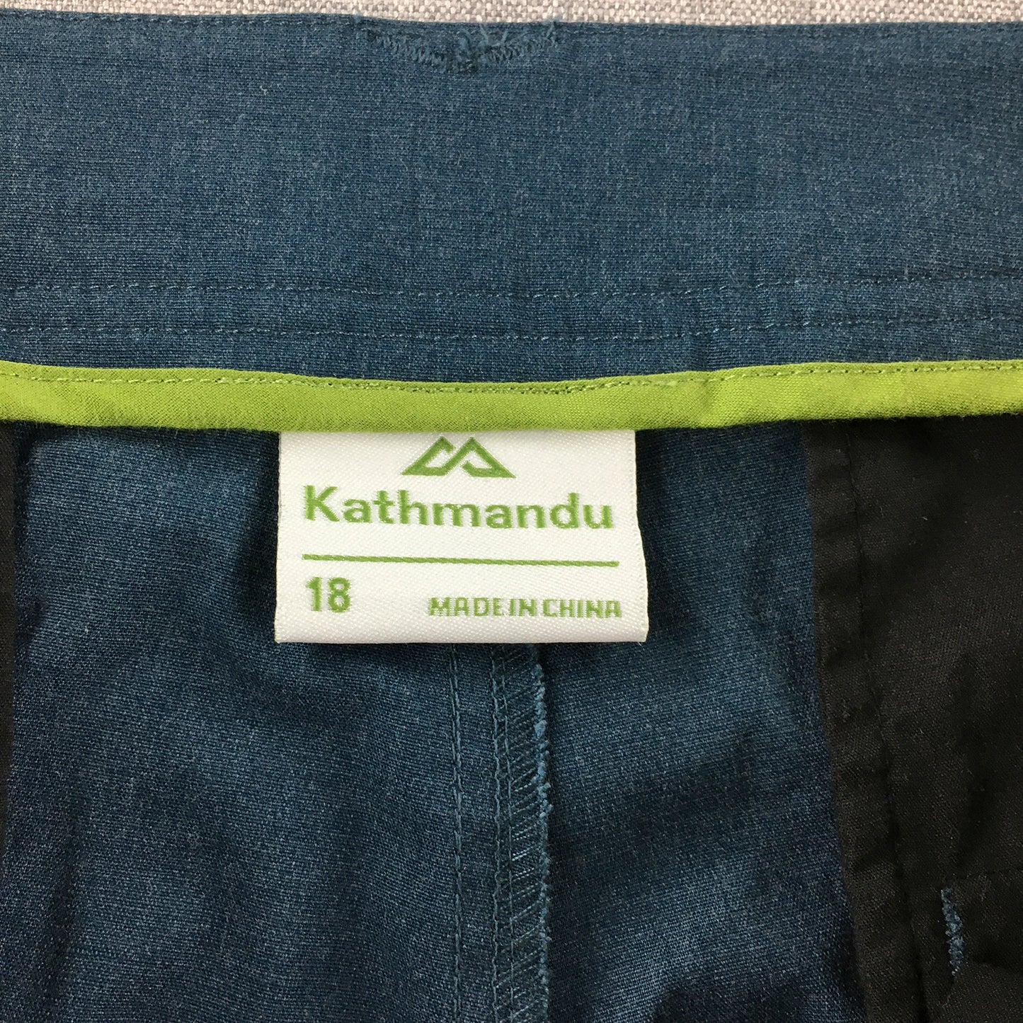 Kathmandu Womens Shorts Size 18 Blue Pockets Outdoor Casual Walking