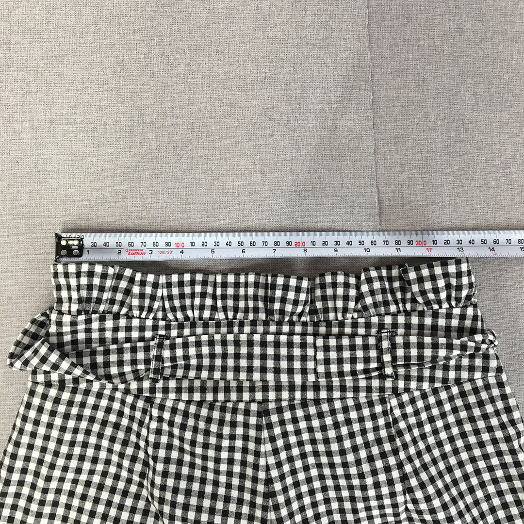 Boohoo Womens Bermuda Shorts Size 8 White Black Checkered Elastic Waist