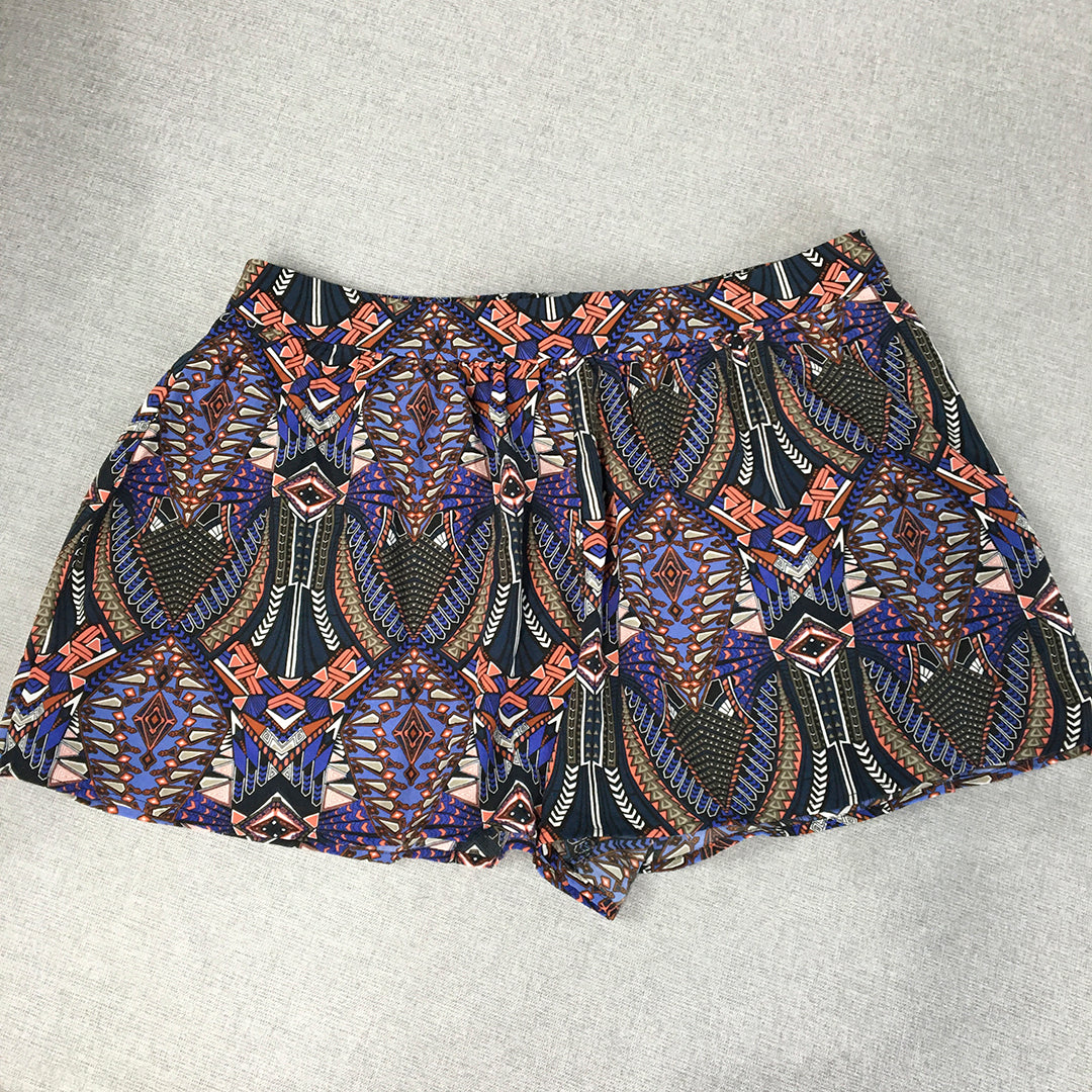 Forever 21 Womens Shorts Size L Purple Abstract Aztec Bermuda