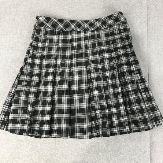 H&M Womens Mini Skirt Size 2 Black Checkered Pleated