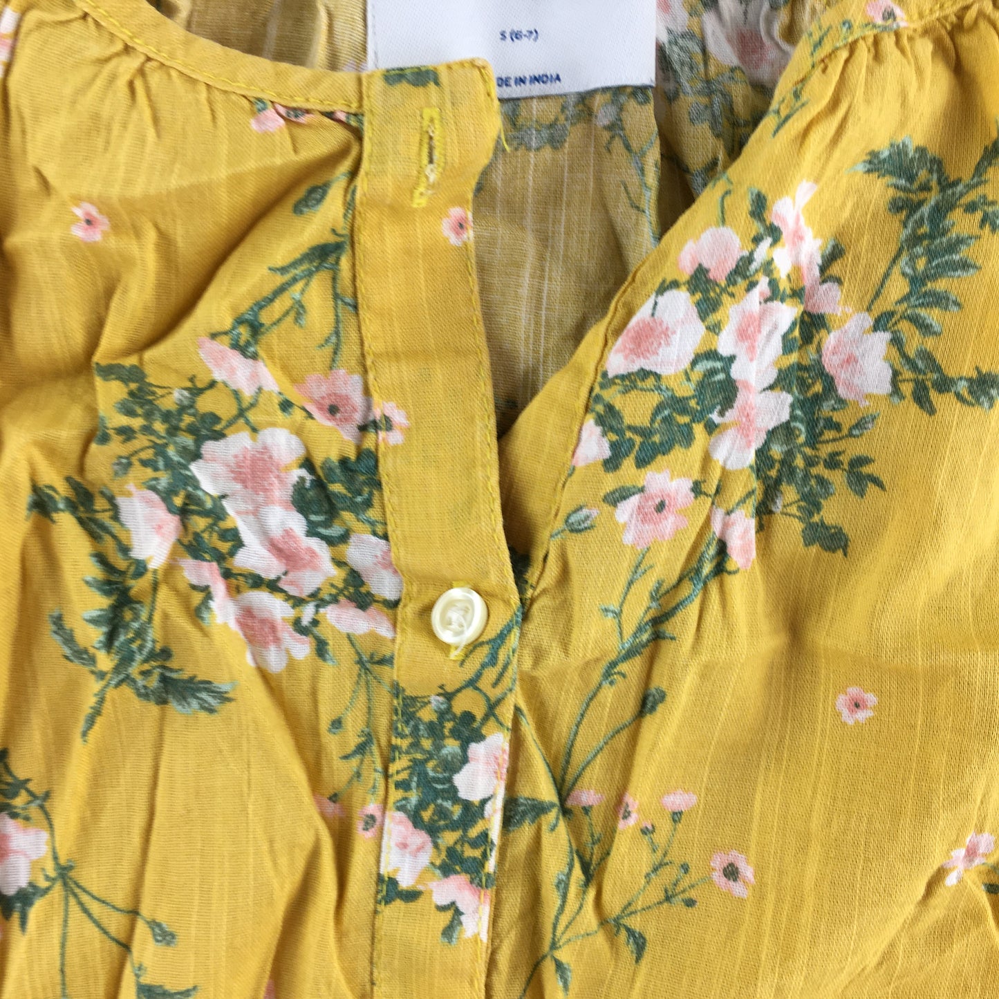 Old Navy Kids Girls Button-Up Shirt Size S (6 - 7 Years) Yellow Floral Top