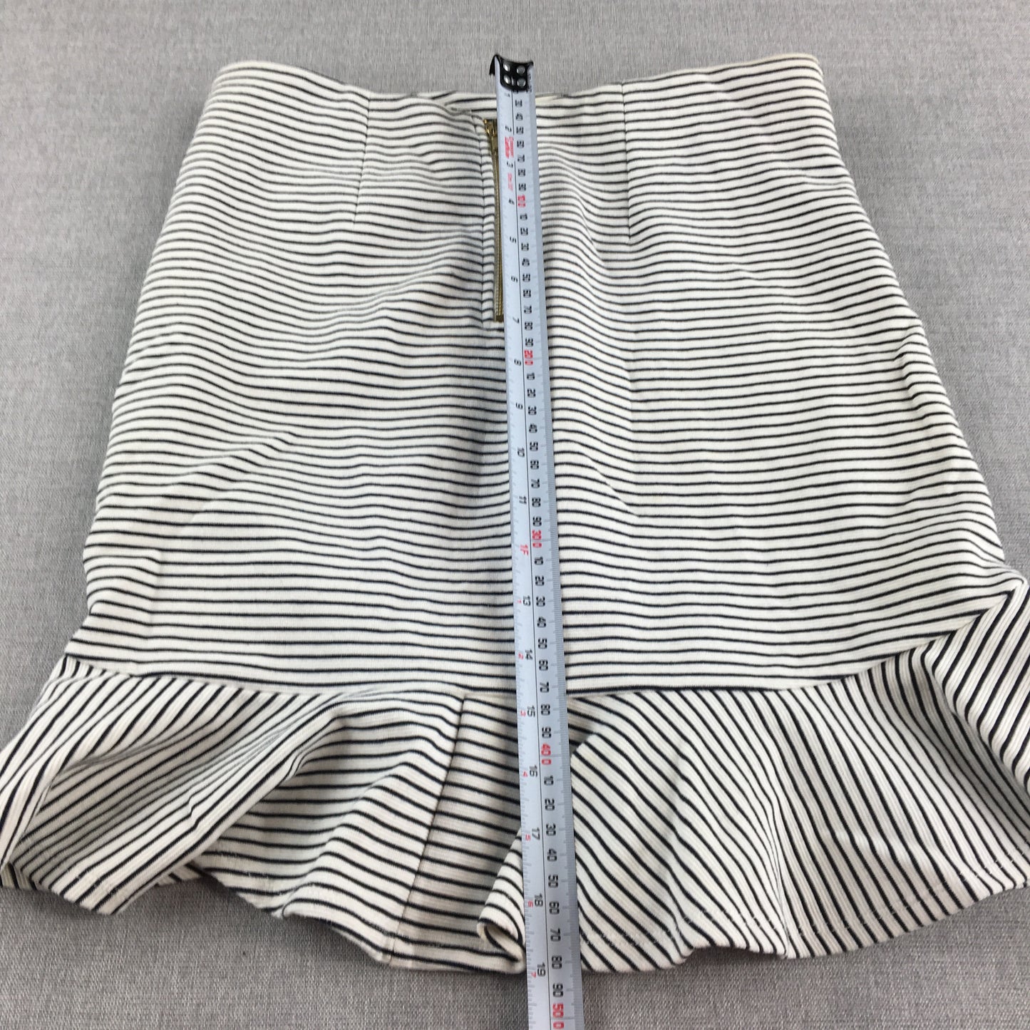 Seed Heritage Womens Mini Skirt Size S White Striped Stretch Fabric