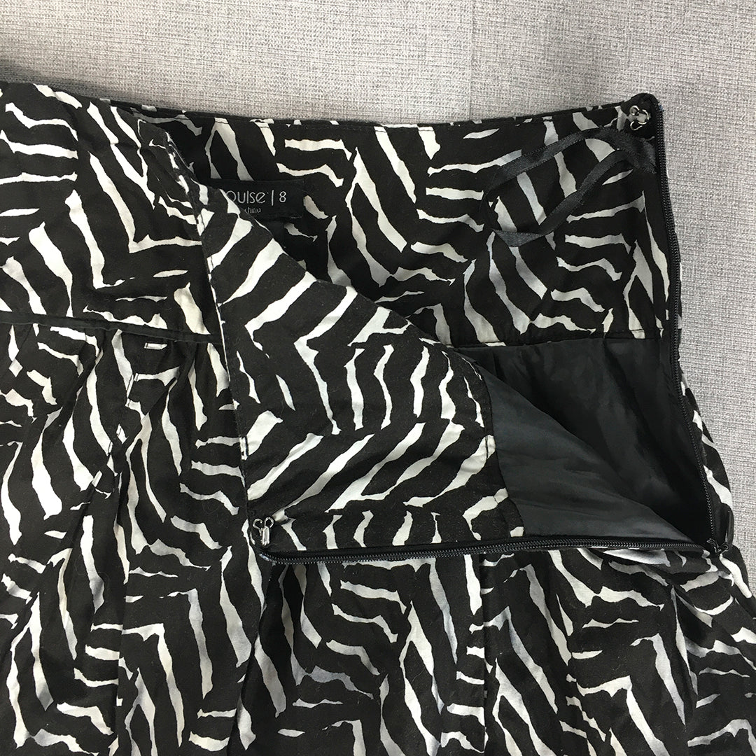 Impulse Womens Mini Skirt Size 8 Black White Striped