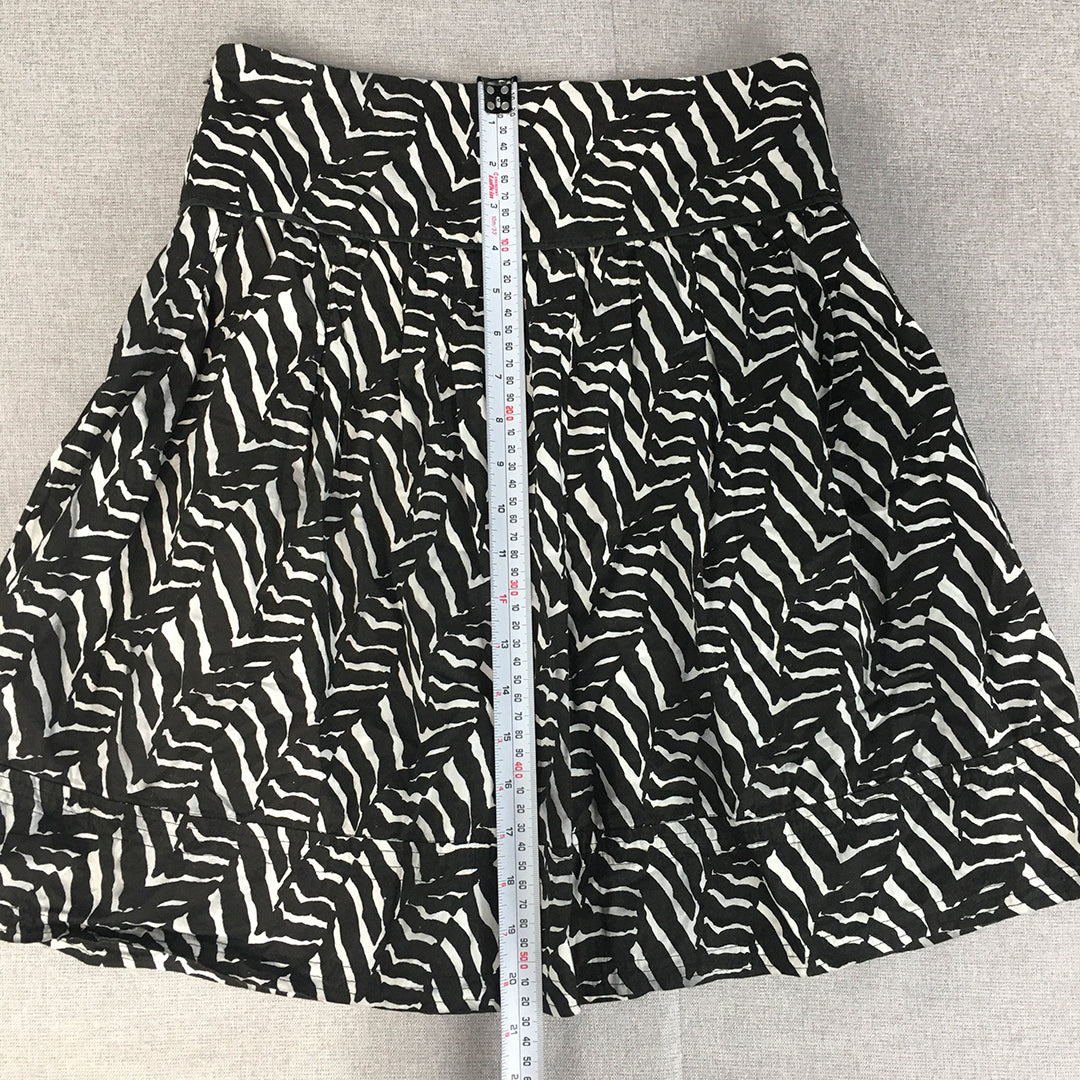 Impulse Womens Mini Skirt Size 8 Black White Striped